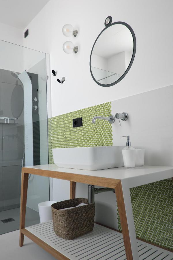 Invento Bnb Unconventional Maison Civitanova Marche Luaran gambar