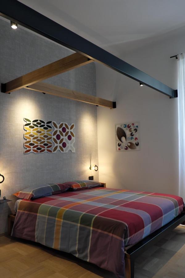 Invento Bnb Unconventional Maison Civitanova Marche Luaran gambar