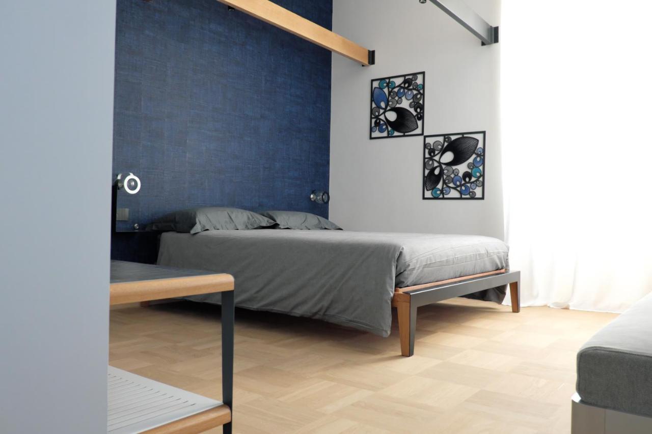 Invento Bnb Unconventional Maison Civitanova Marche Luaran gambar
