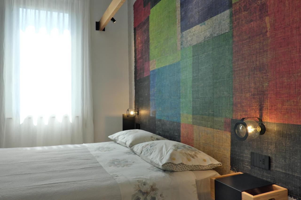Invento Bnb Unconventional Maison Civitanova Marche Luaran gambar